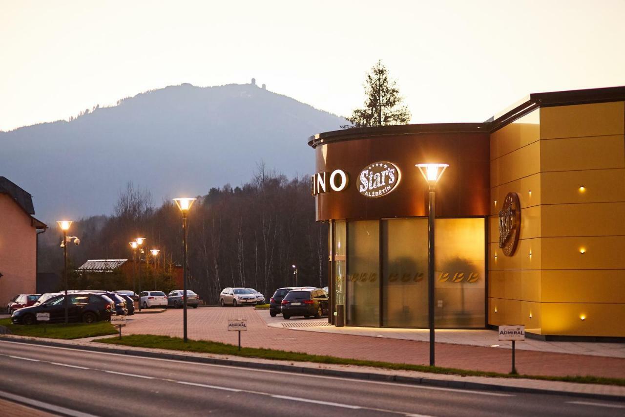 Casino&Hotel Admiral Alzbetin Železná Ruda Exteriör bild